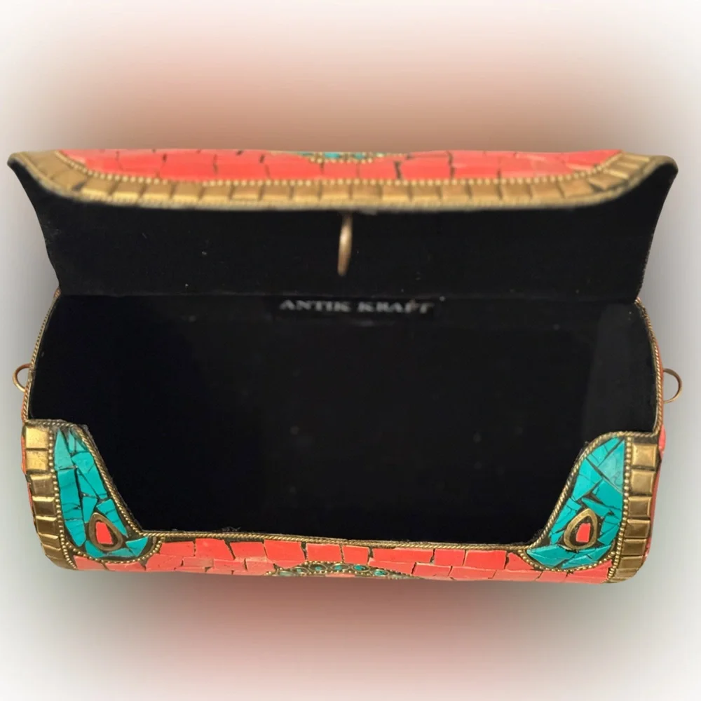 Antik Kraft Handcrafted Cylinder Shell Mosaic Clutch Coral and Turquoise NWT - Picture 2 of 10